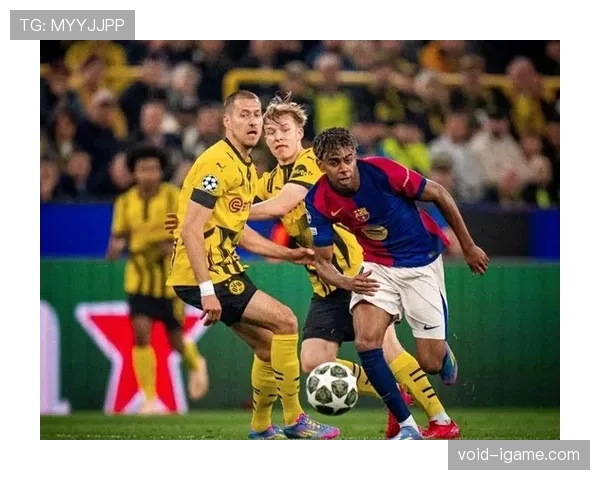 多特蒙德信号公园点燃欧洲杯激情,球迷热情引爆观赛热潮 多特蒙德信号公园点燃欧洲杯激情,球迷热情引爆观赛热潮