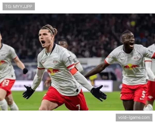 莱比锡红牛迎战劲敌,德甲冠军争夺战状态备受关注 莱比锡红牛迎战劲敌,德甲冠军争夺战状态备受关注