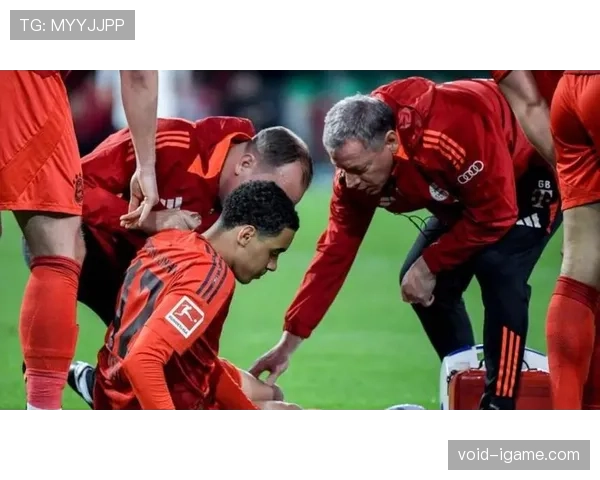 拜仁更衣室矛盾传闻加剧，球队状态稳定性面临考验