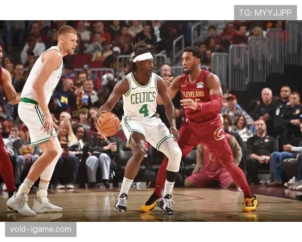 达尔文·努涅斯本赛季状态回暖,进攻效率持续提升 达尔文·努涅斯本赛季状态回暖,进攻效率持续提升